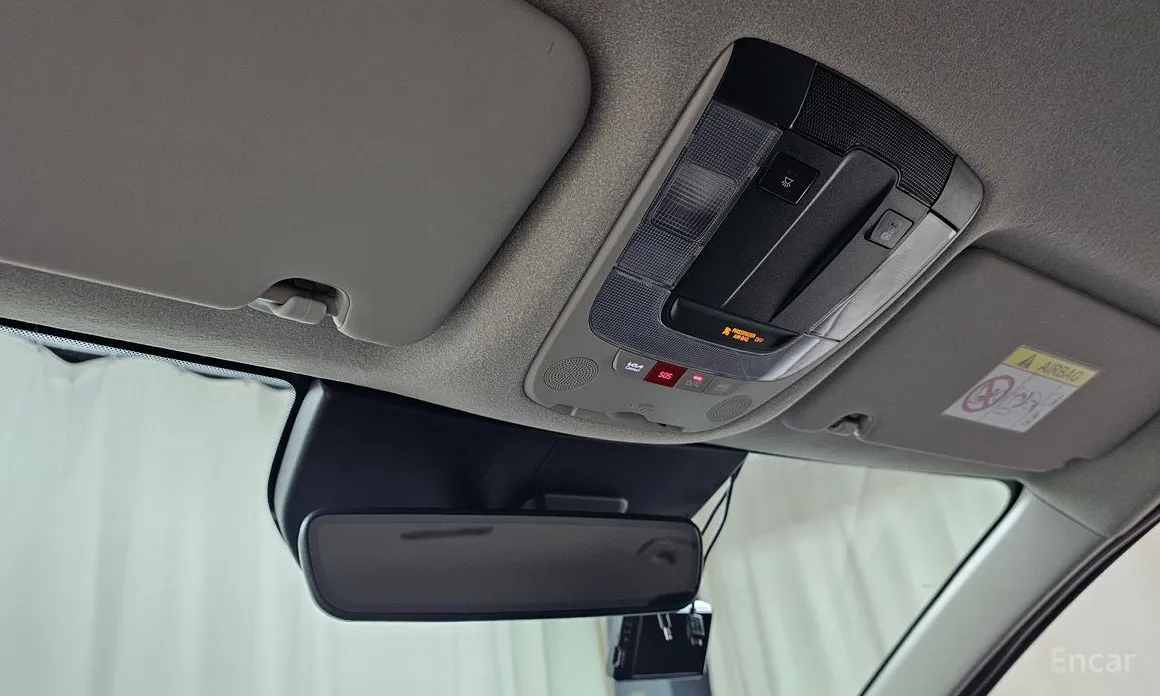 Фото 19 - Kia Niro