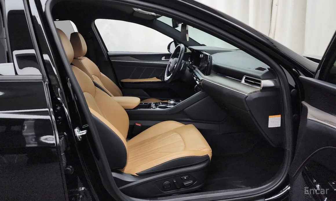 Фото 11 - Kia K5