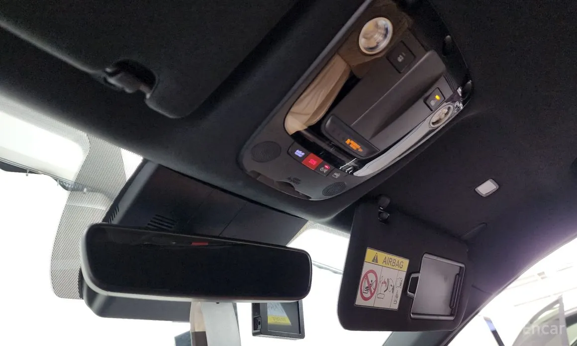 Фото 17 - Kia K5