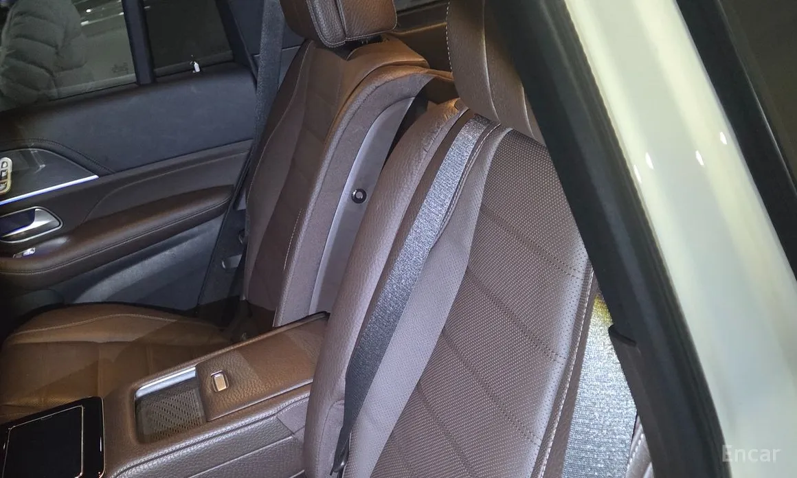 Фото 18 - Mercedes-Benz GLS-Class