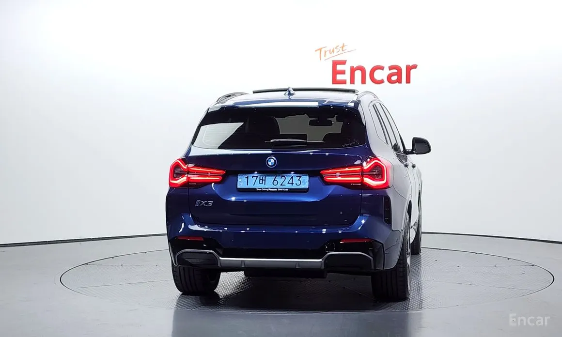 Фото 4 - BMW iX3