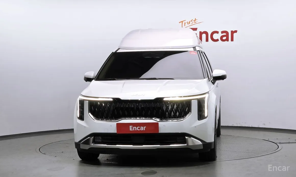 Фото 3 - Kia Carnival