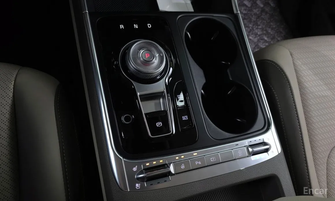 Фото 9 - Kia Carnival