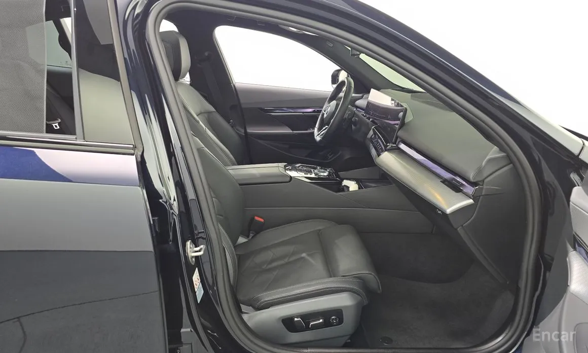 Фото 11 - BMW 5 Series