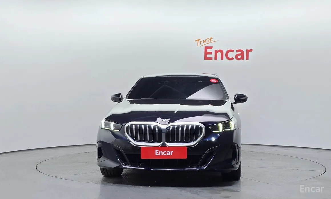 Фото 3 - BMW 5 Series