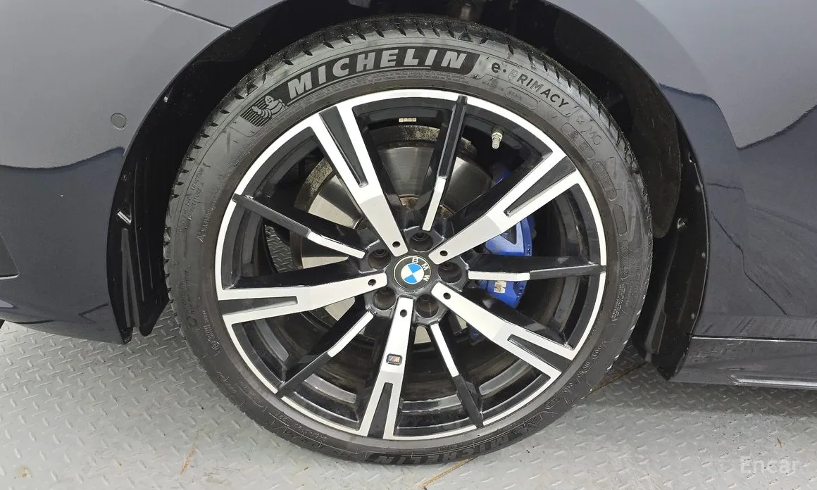 Фото 5 - BMW 5 Series