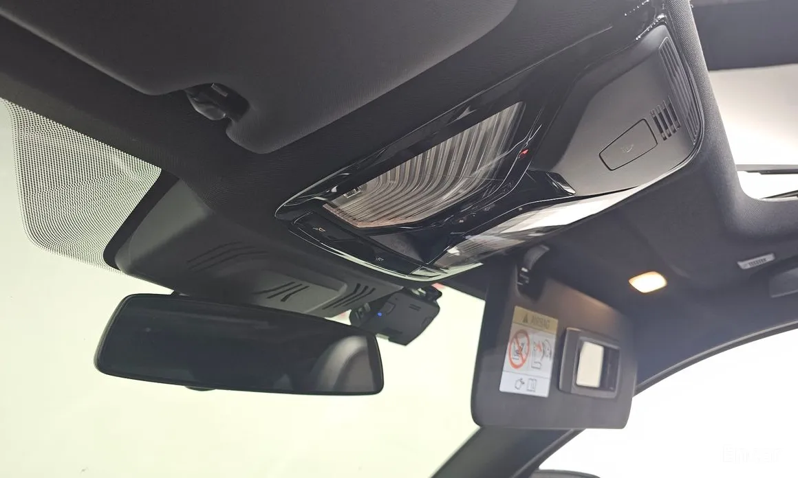 Фото 18 - BMW 3 Series