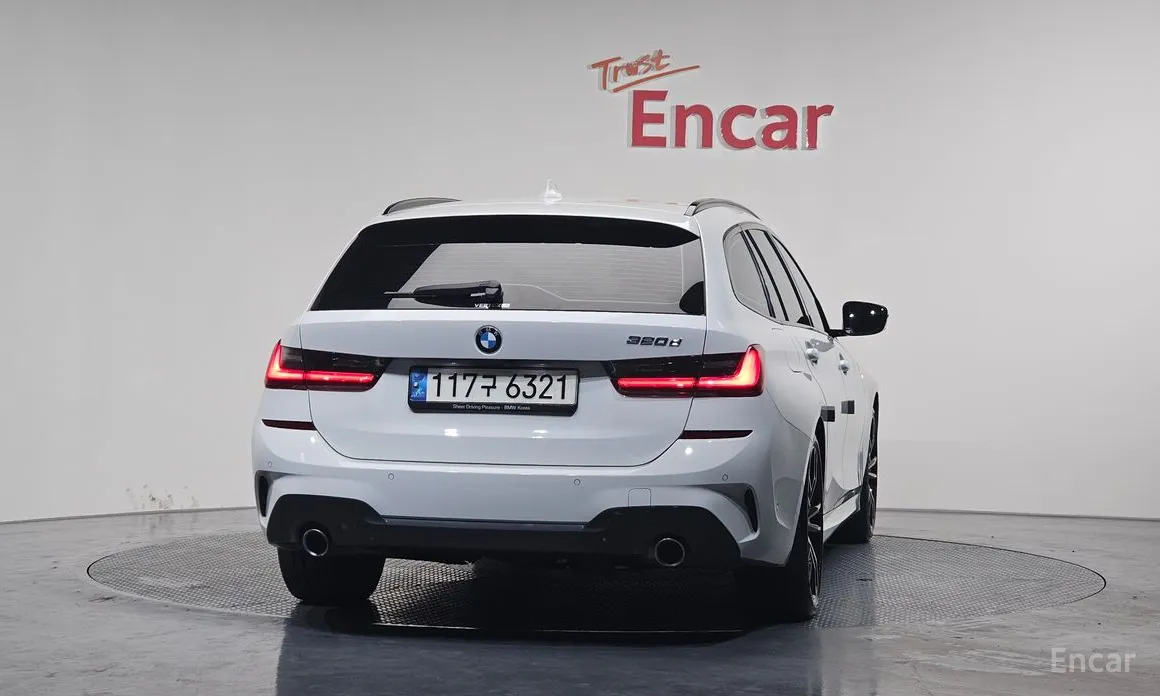 Фото 4 - BMW 3 Series