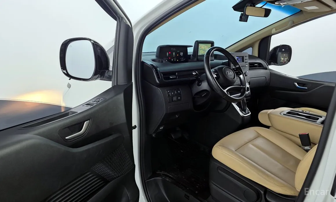 Фото 10 - Hyundai Staria