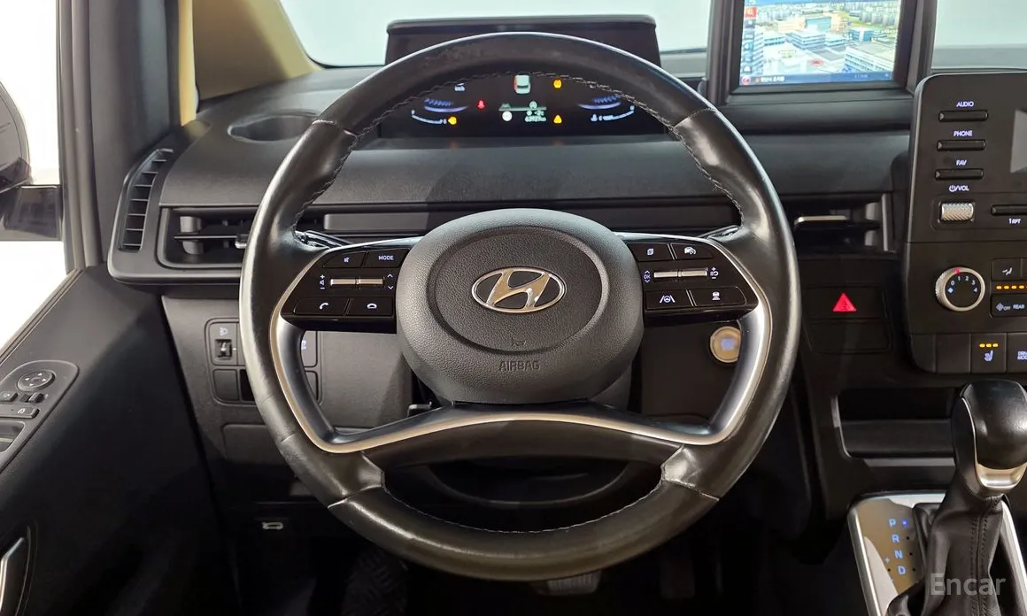 Фото 13 - Hyundai Staria