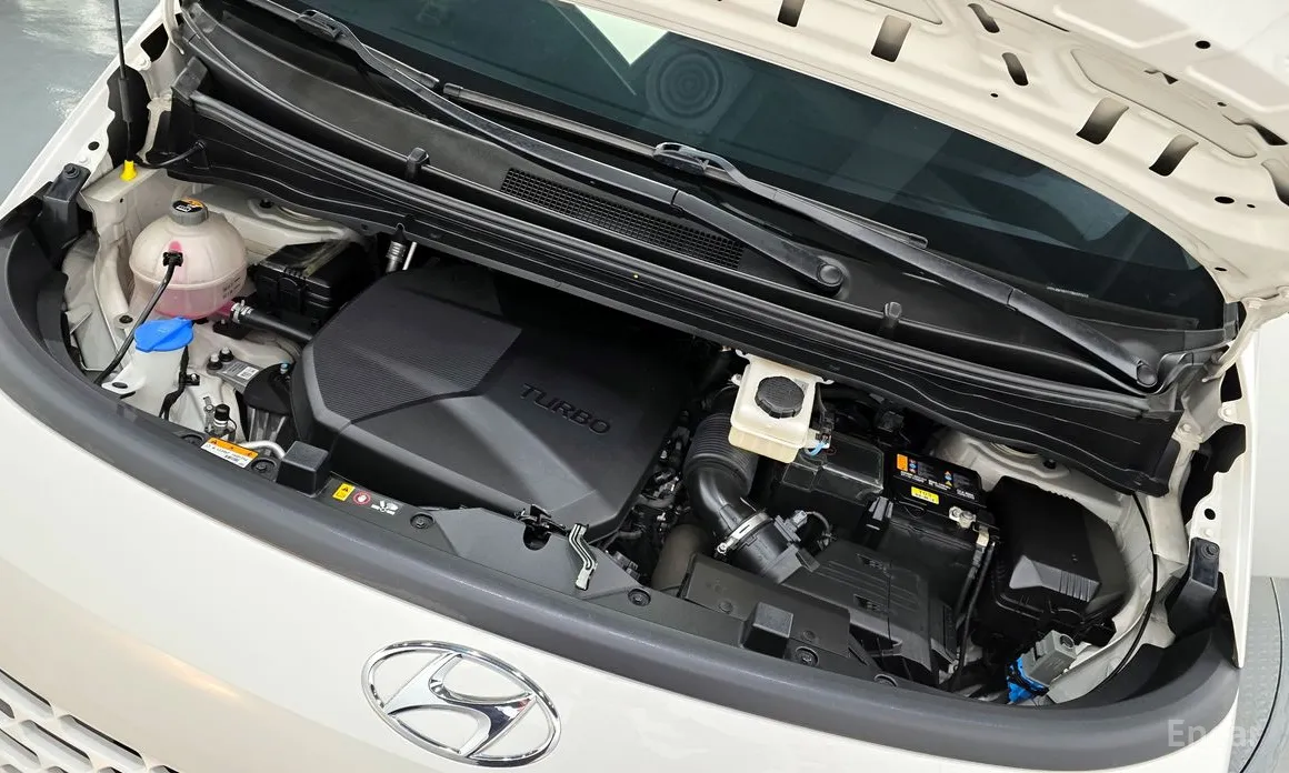 Фото 6 - Hyundai Staria