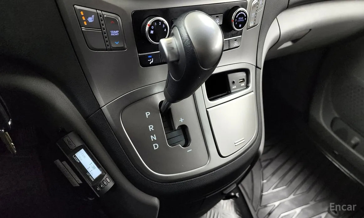 Фото 9 - Hyundai Starex