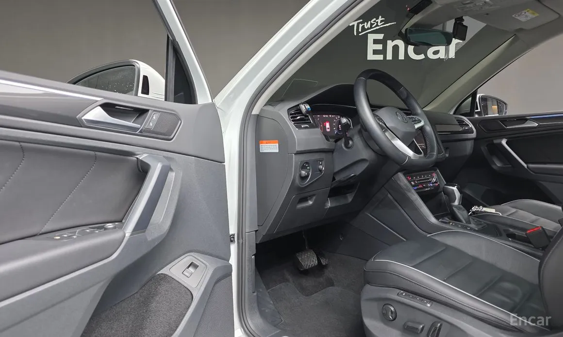 Фото 13 - Volkswagen Tiguan