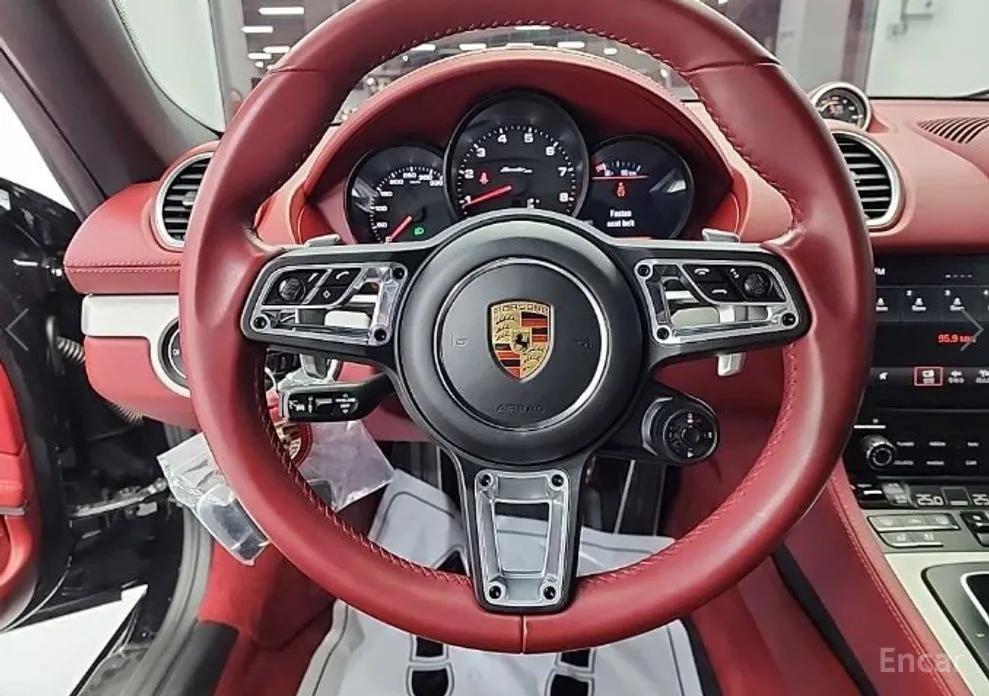 Фото 9 - Porsche 718