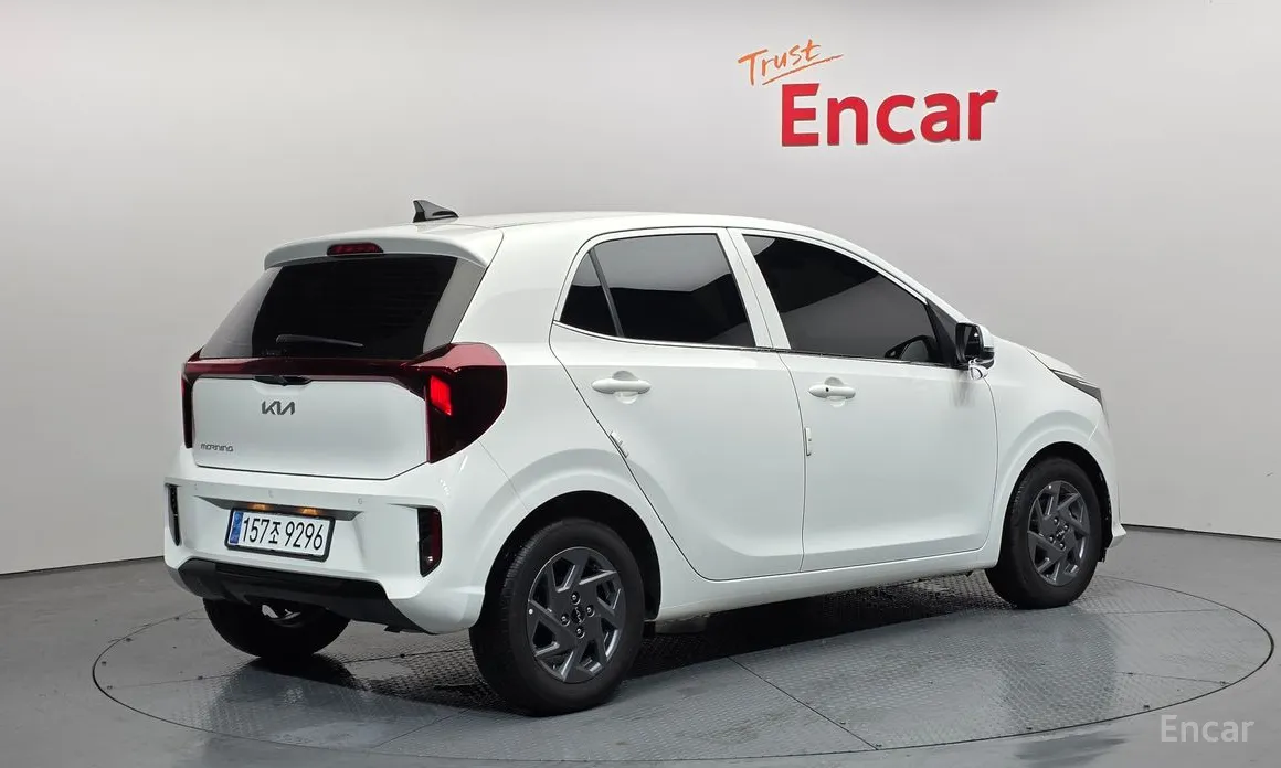 Фото 2 - Kia Morning