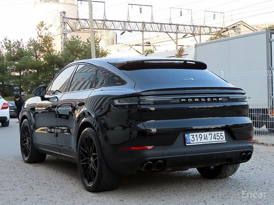 Фото 3 - Porsche Cayenne