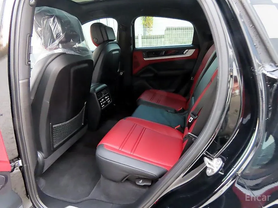 Фото 6 - Porsche Cayenne