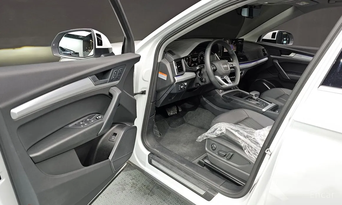 Фото 10 - Audi Q5