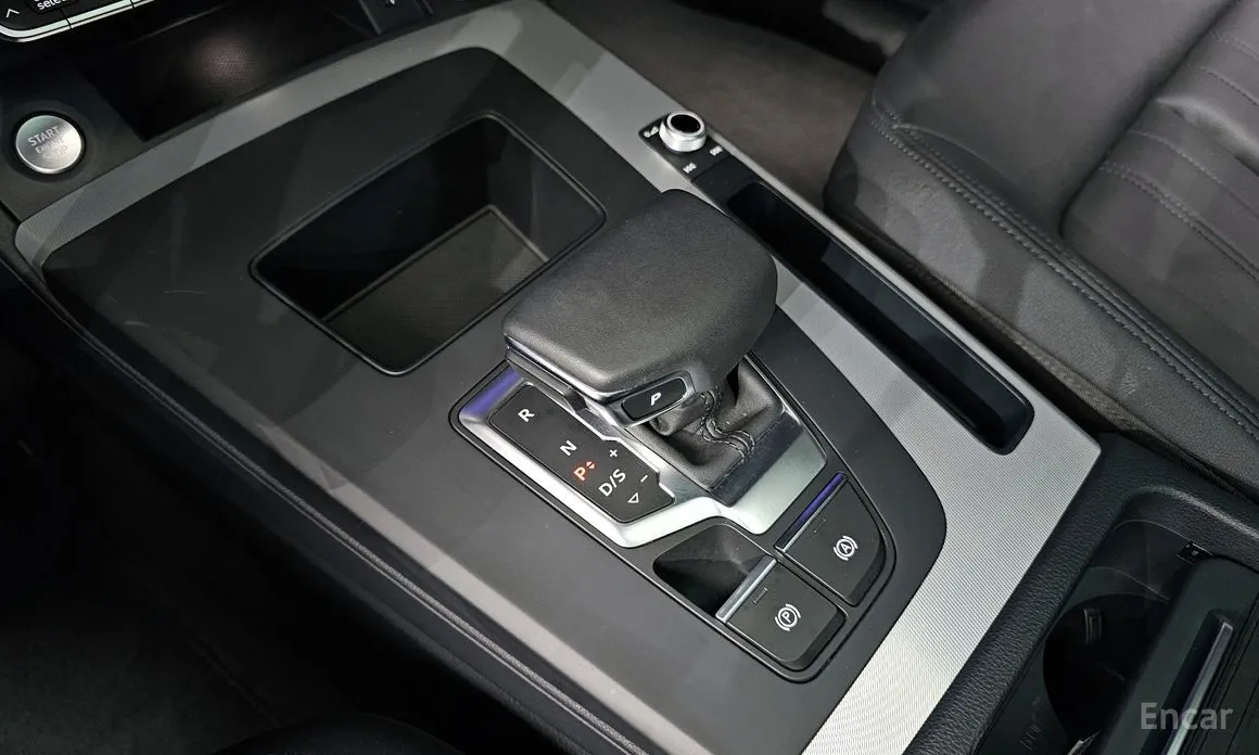 Фото 9 - Audi Q5