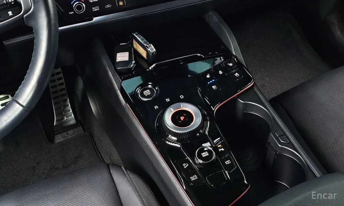 Фото 9 - Kia Sportage