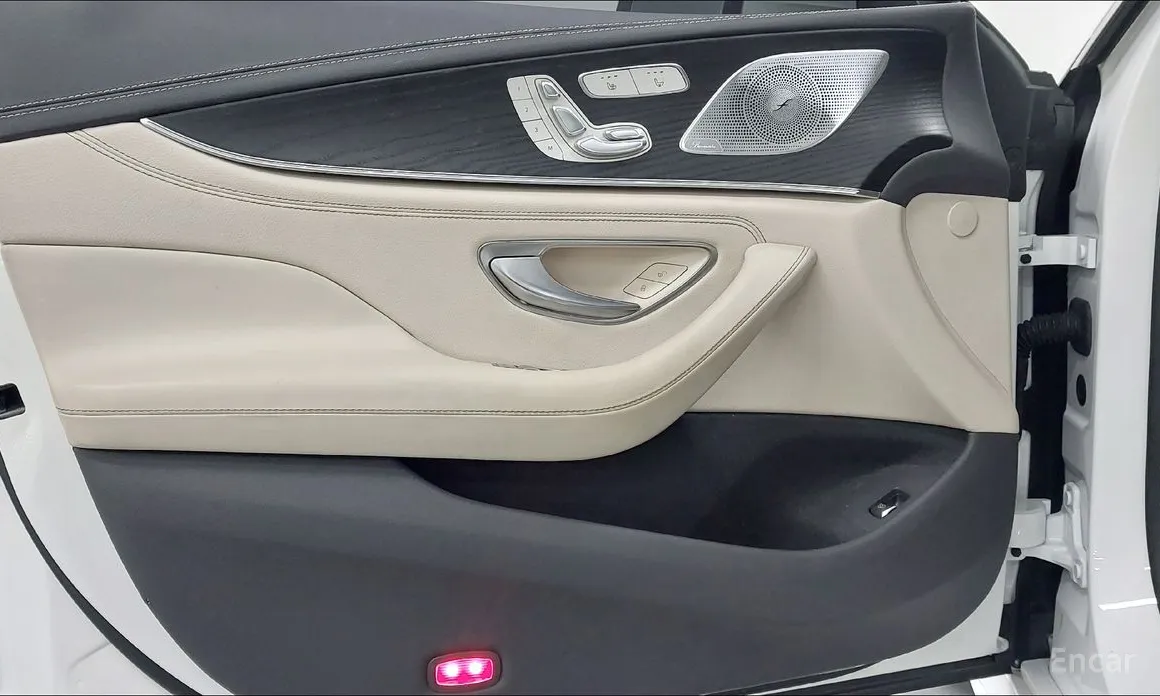 Фото 15 - Mercedes-Benz CLS-Class