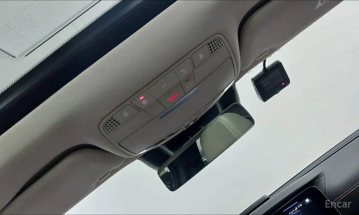 Фото 17 - Mercedes-Benz CLS-Class