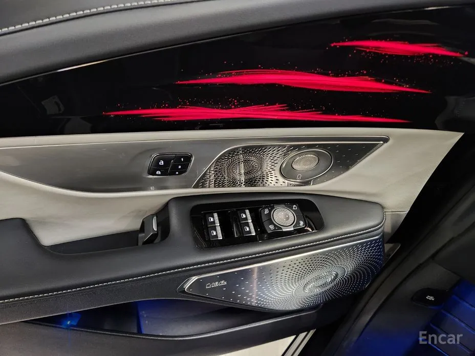 Фото 17 - Lincoln Nautilus