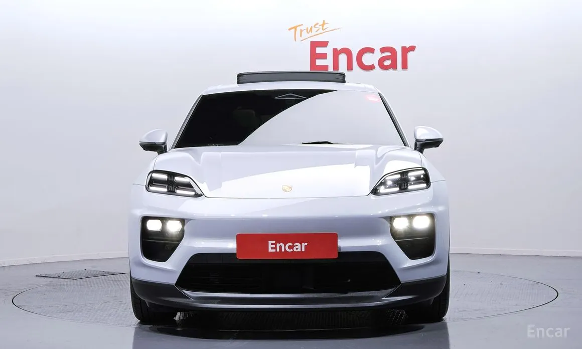 Фото 3 - Porsche Macan