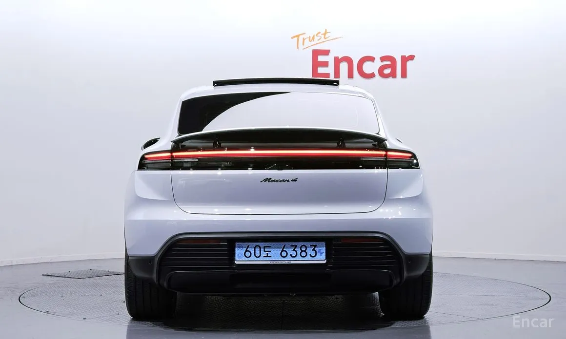 Фото 4 - Porsche Macan