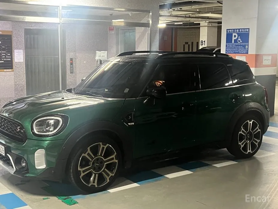 Фото 1 - Mini Countryman