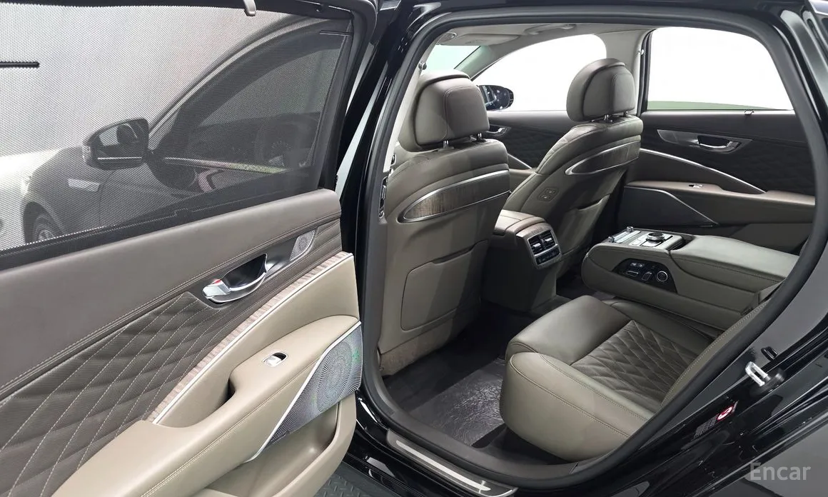 Фото 12 - Kia K9