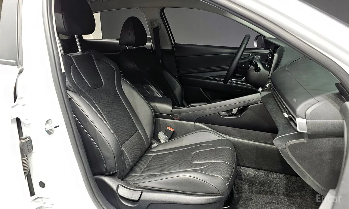 Фото 10 - Hyundai Avante