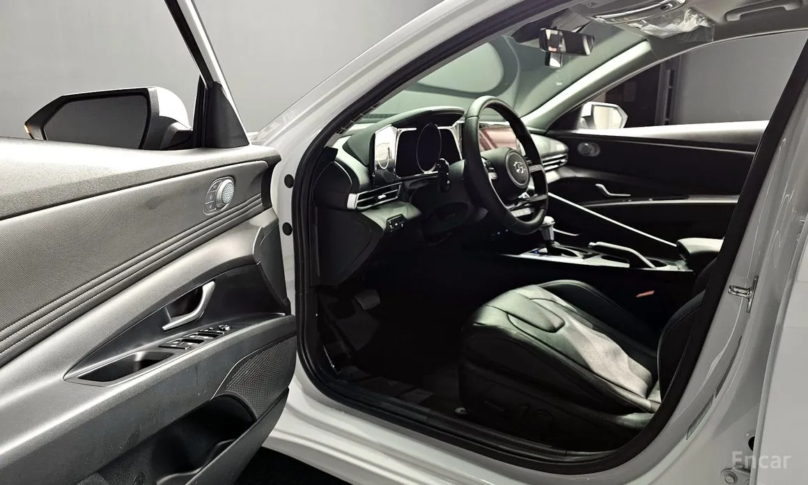 Фото 12 - Hyundai Avante