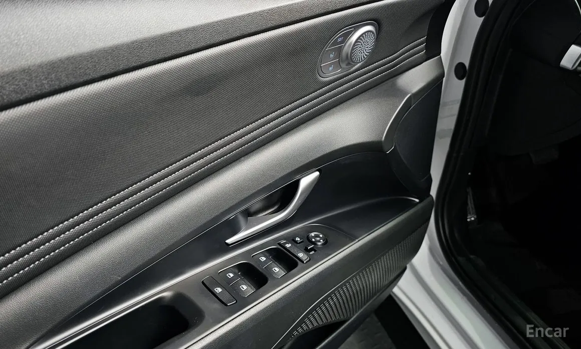 Фото 13 - Hyundai Avante