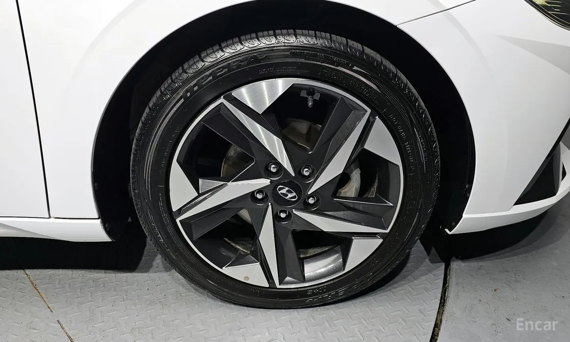 Фото 5 - Hyundai Avante