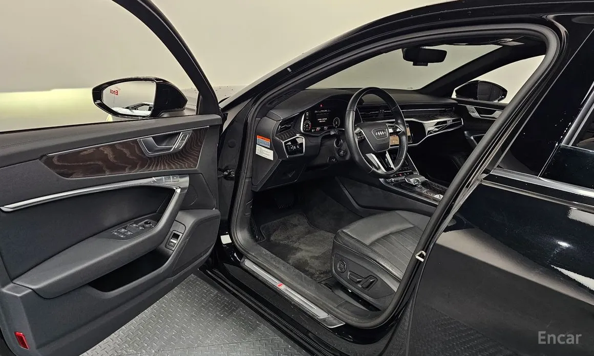 Фото 10 - Audi A6