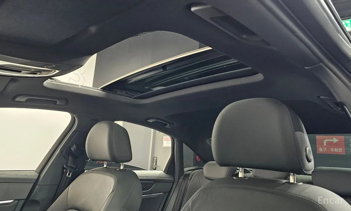 Фото 19 - Audi A6