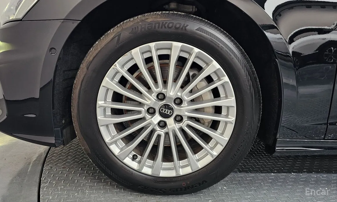 Фото 5 - Audi A6