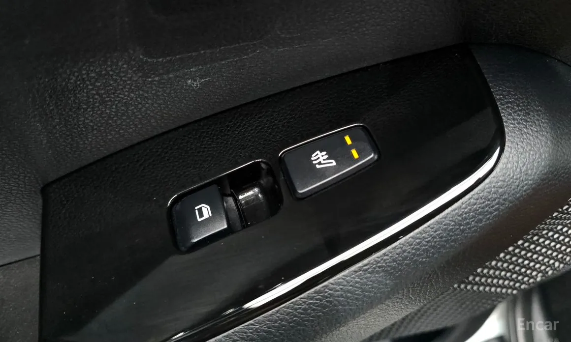 Фото 17 - Kia Seltos