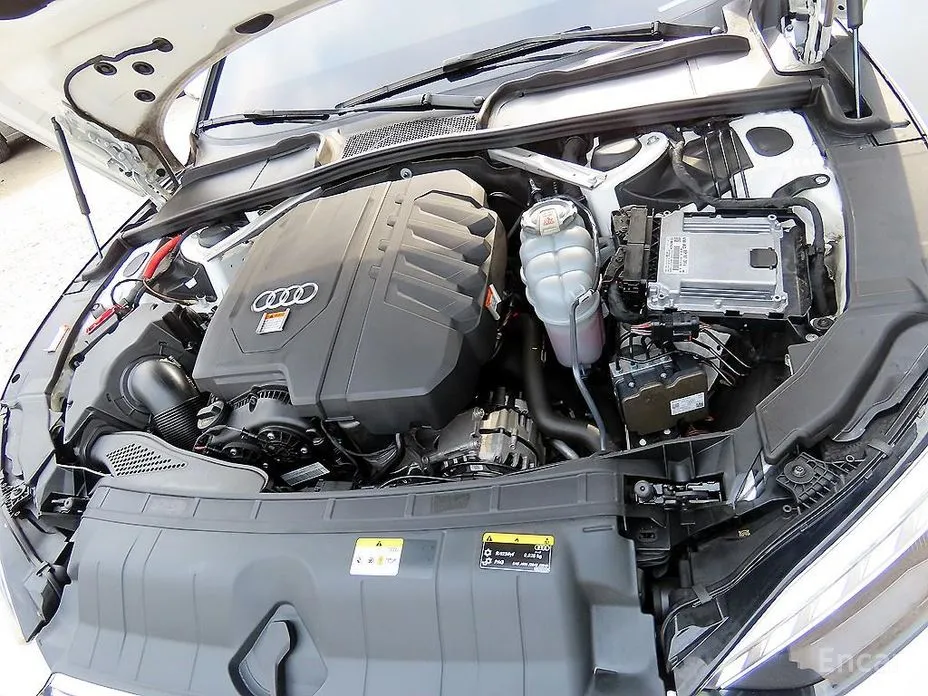 Фото 19 - Audi A5