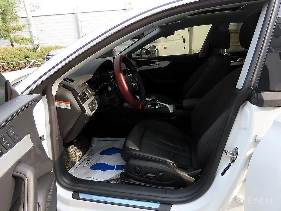 Фото 5 - Audi A5