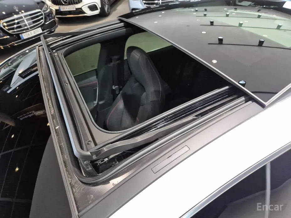 Фото 18 - Mercedes-Benz CLA-Class