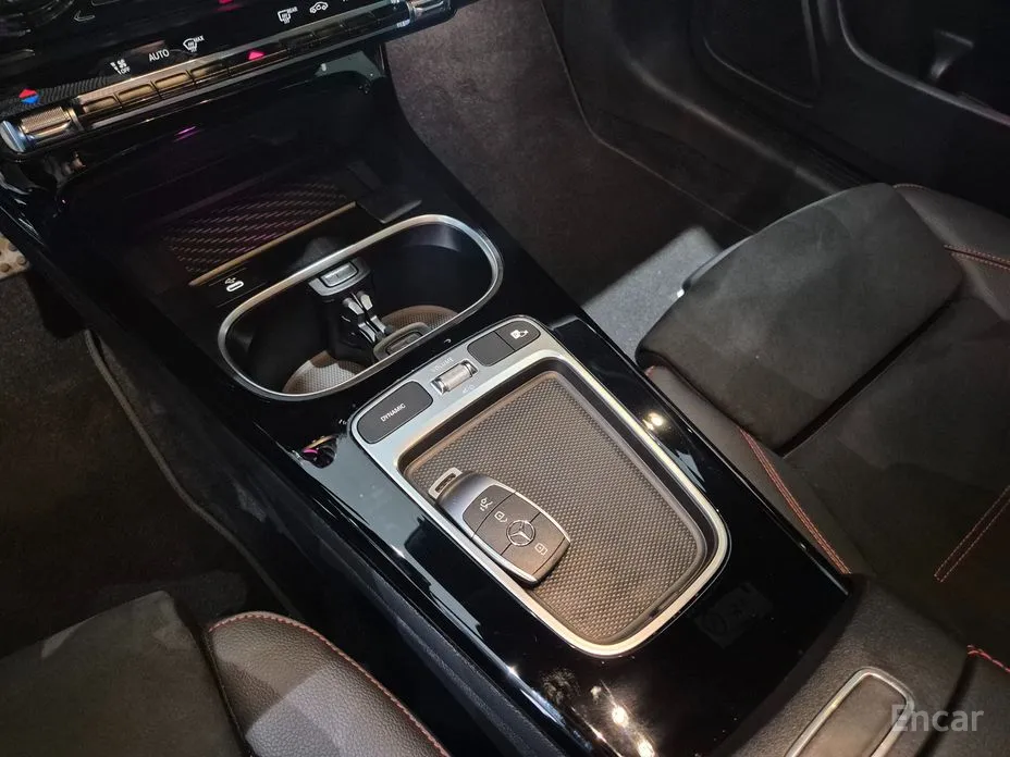 Фото 19 - Mercedes-Benz CLA-Class