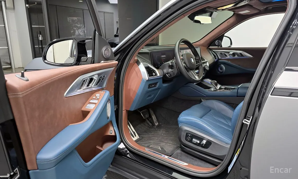 Фото 11 - BMW XM