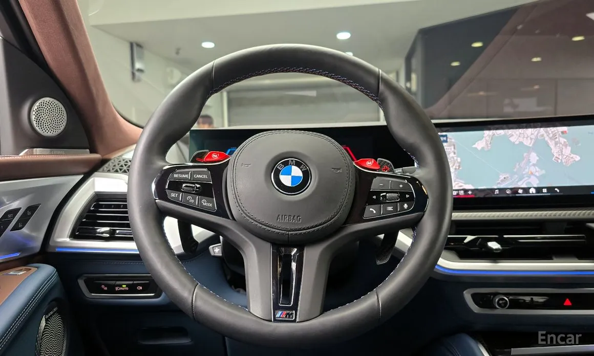 Фото 13 - BMW XM