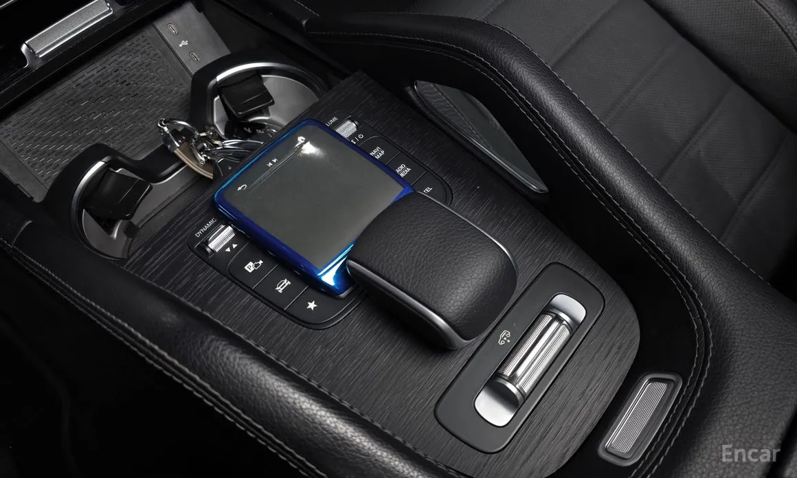 Фото 9 - Mercedes-Benz GLS-Class