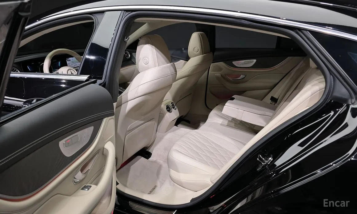 Фото 11 - Mercedes-Benz AMG GT