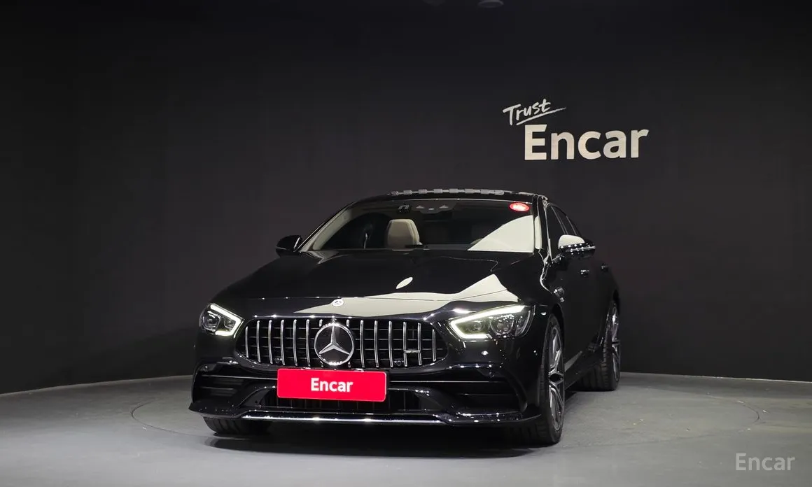 Фото 3 - Mercedes-Benz AMG GT