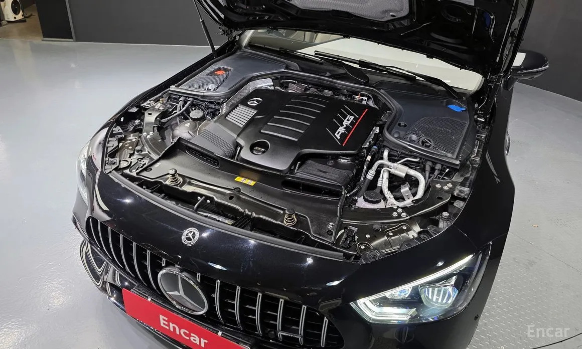 Фото 6 - Mercedes-Benz AMG GT