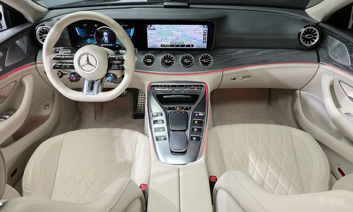 Фото 7 - Mercedes-Benz AMG GT